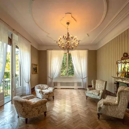 Frua Отель Стреза