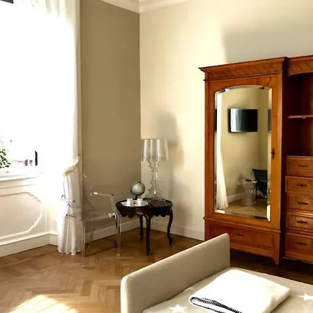 Frua Отель Стреза